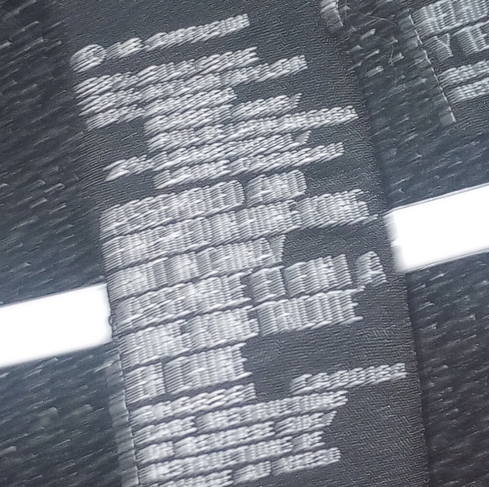 Ib Fission Hong Kong Made Knit In China Black Vest with Gold Silver Embroidery - Picture 8 of 9